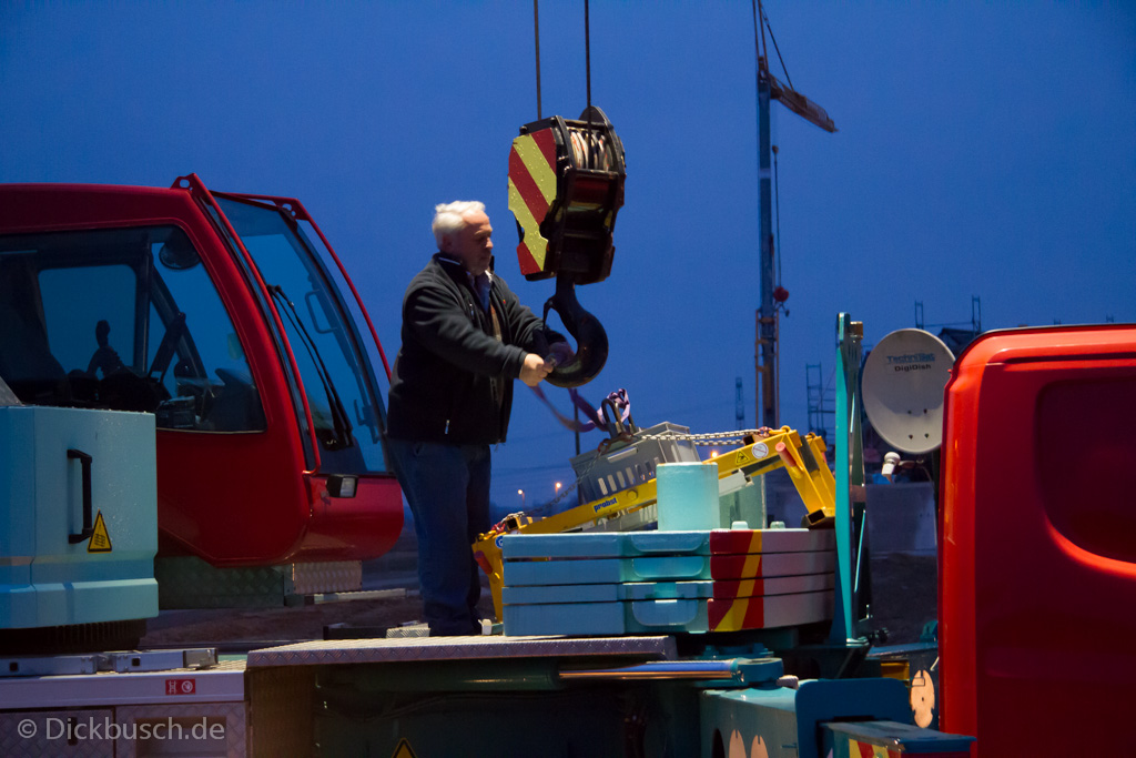 130311064003 MJ  0199