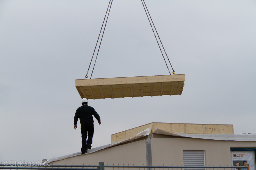 130311093912 MJ  0303