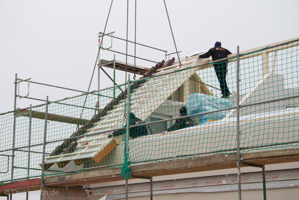 130311142754 MJ  0499