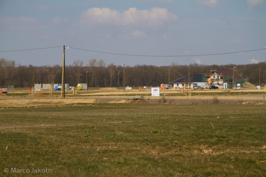 130401132144 MJ  0541