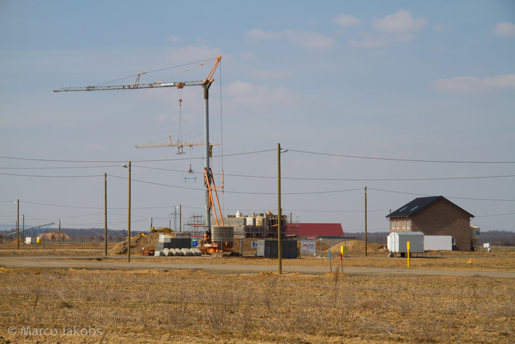 130401132654 MJ  0546