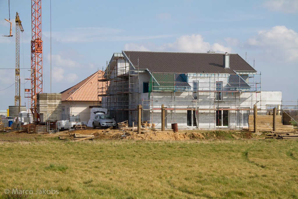 140302135223 MJ  0944