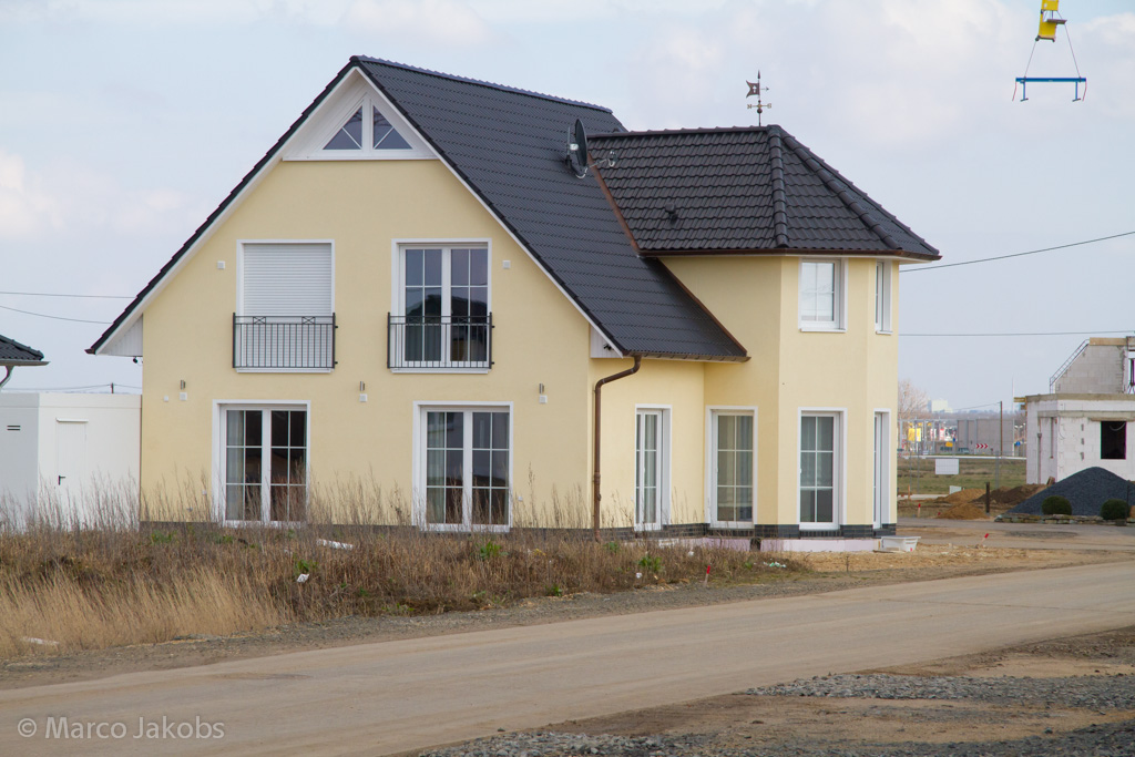 140302135613 MJ  0948