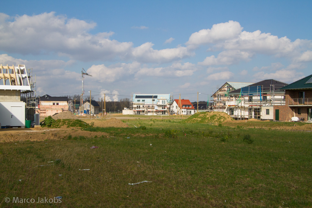 140302140010 MJ  0956