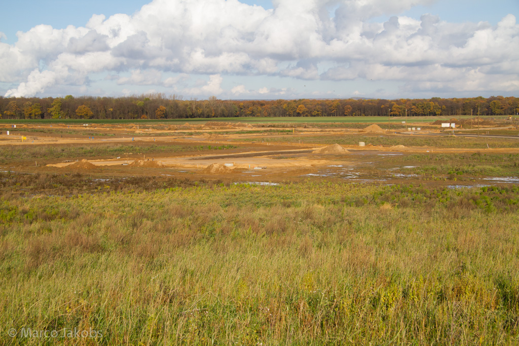 121111143214 MJ  9938