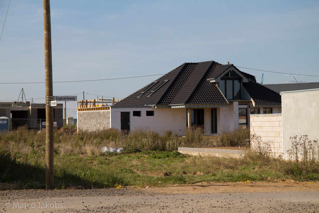 131003141803 MJ  0627