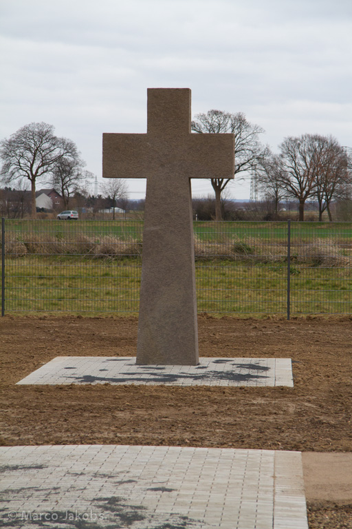 140220155507 MJ  0780