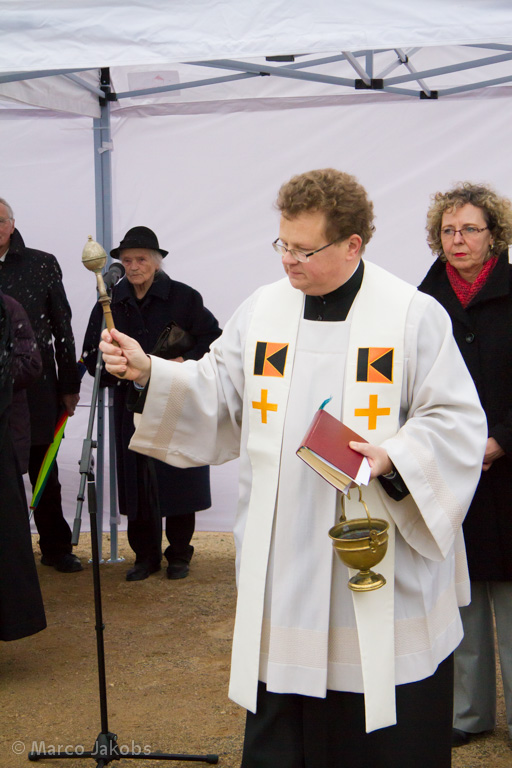 140220163015 MJ  0813