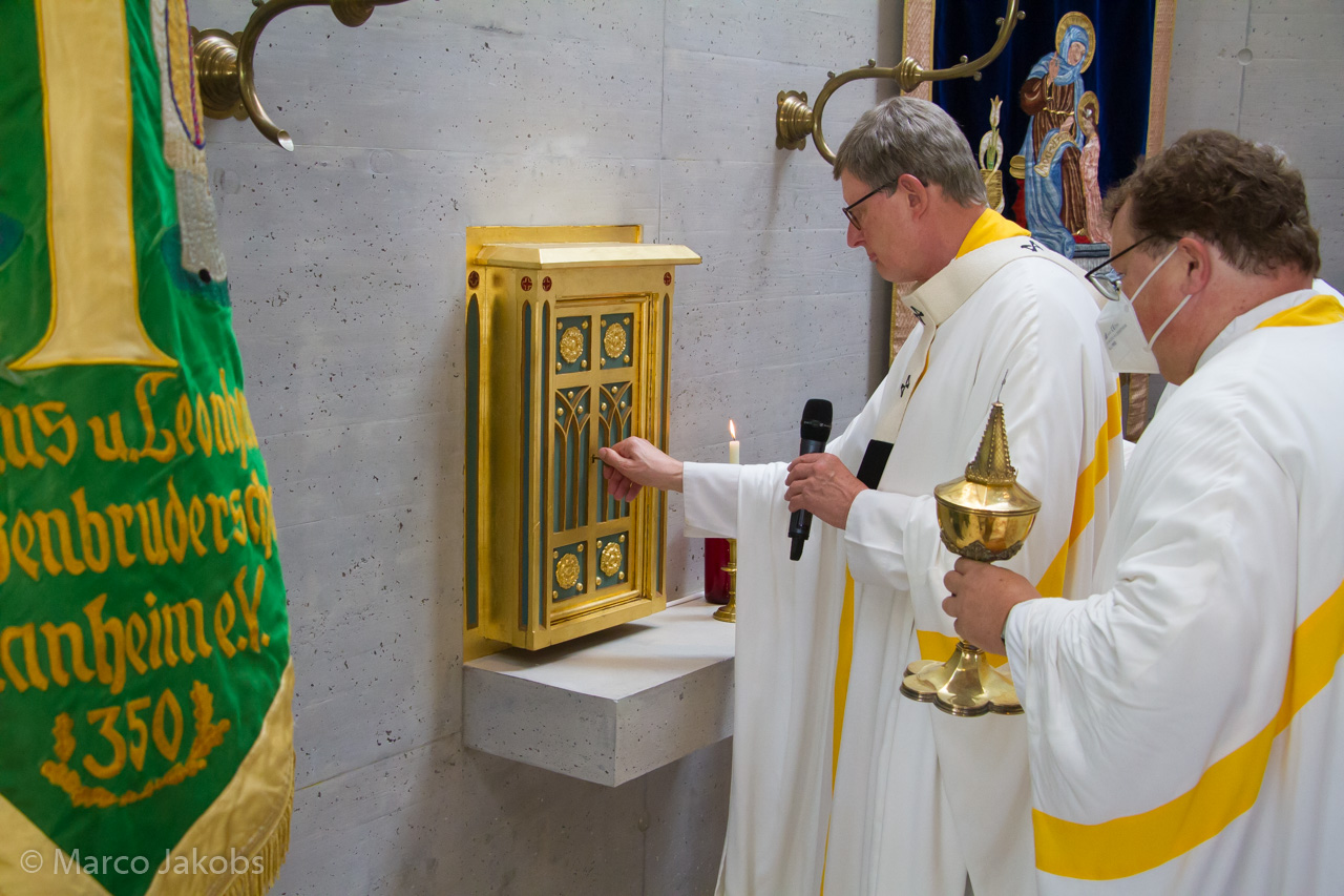 20210912115157 MJ  8808