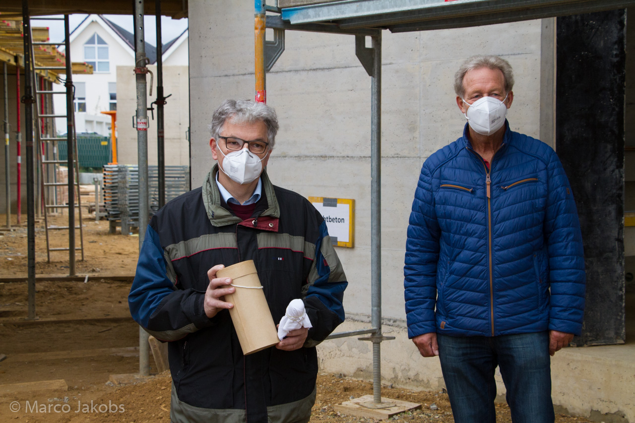 20201024153757 MJ  8239