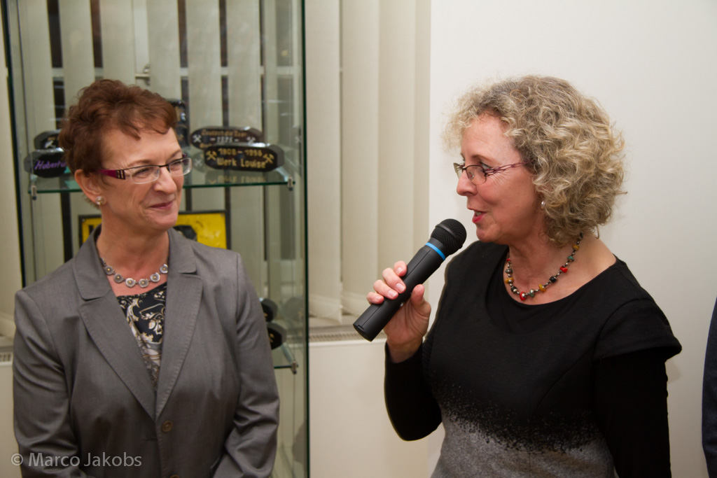 121026194516 MJ  9899