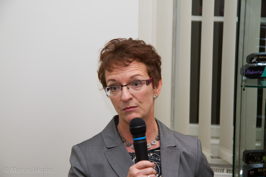 121026195917 MJ  9905